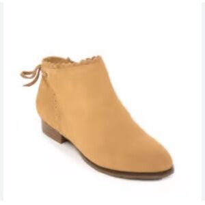 JACK ROGERS brown suede booties